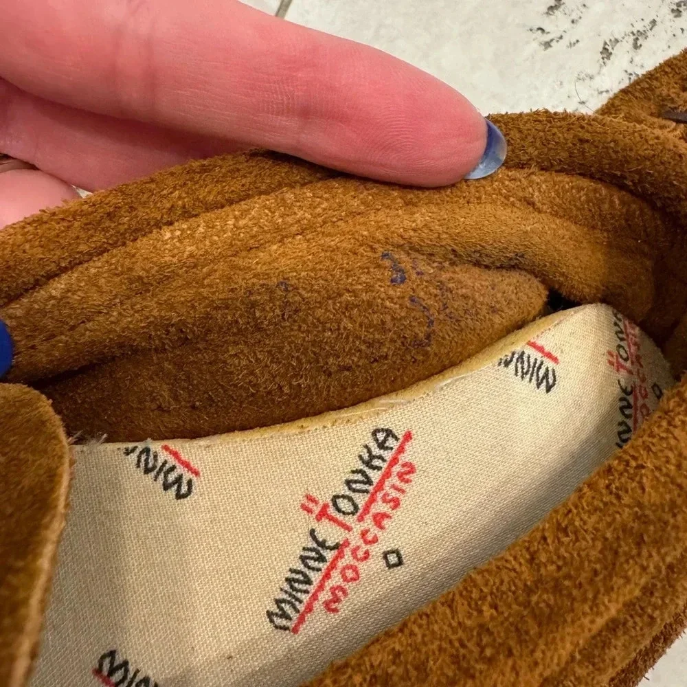 Minnetonka Children’s Moccasin Beaded Leather Suede Slipper